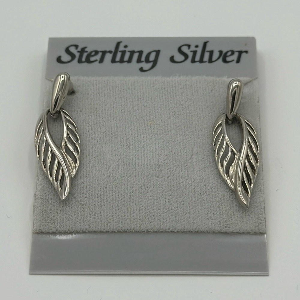 Sterling Silver Angel Wings Earrings. (SKU 207)